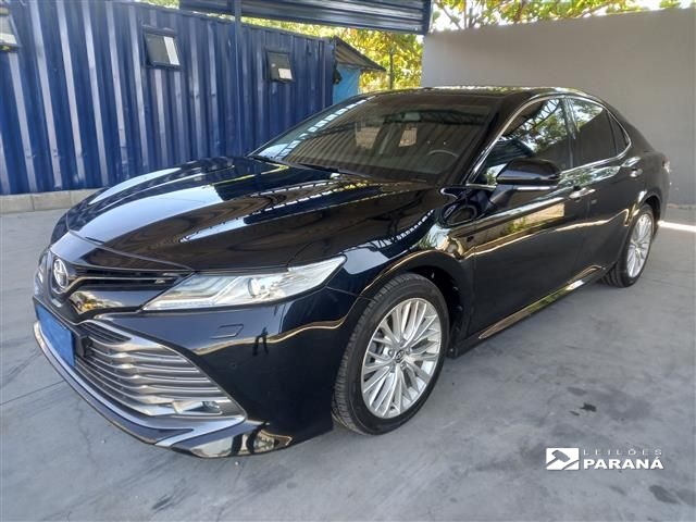 TOYOTA CAMRY XLE 3.5 ANO 2018/2019