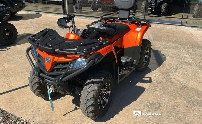 QUADRICLICLO CFORCE - MODELO 520L - 4x4 ANO 2020